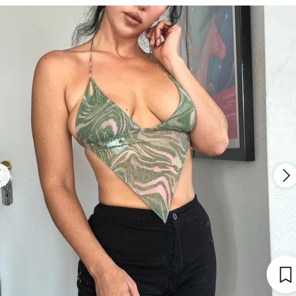 I am gia Lexxi halter top